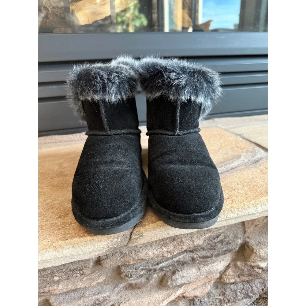 Bearpaw Helaina Youth Size 5 Black Cow Suede‎ Wool Blend Liner Warm Winter Boots